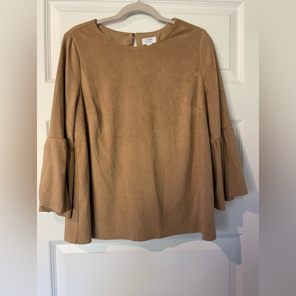Crown & Ivy- 3/4 sleeve- Tan Blouse- Size Large